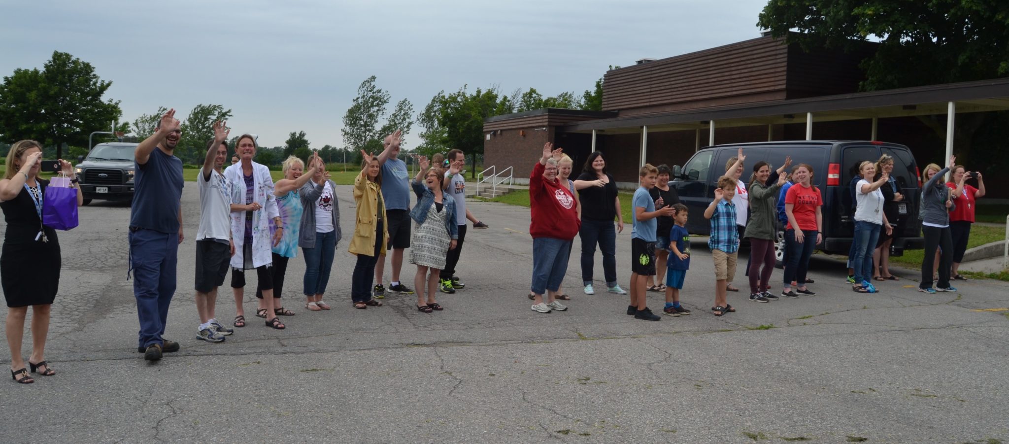 <p>A NEW BEGINNING?- Staff members waive to departing Pinecrest Memorial students at the end of the 2016-2017 school year. A community group is attempting to repurpose the shuttered elementary school in Bloomfield into a seniors housing and community hub. (Jason Parks/Gazette Staff) </p>
