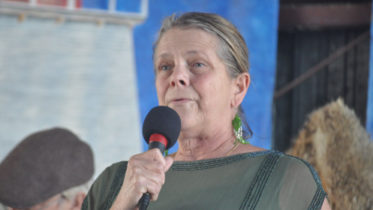 <p>Coming home – Suzanne Pasternak is preparing to bring her folk opera Minerva back to Prince Edward County, beginning with a dramatic reading at Macaulay Museum Monday. (Ada,m Bramburger/Gazette staff)</p>
