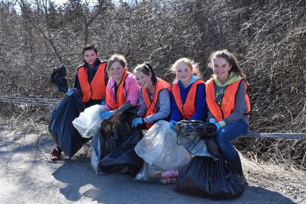 <p>service with a smile Local youth team up to clean a section of County Road 22 in 2018. This weekend sees a return of a community clean up in Prince Edward County as well as a seedling sale and info sessions sustainable planting.  (Jason Parks/Gazette file photo)</p>
