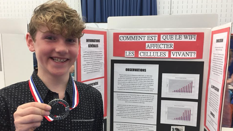 <p>Queen Elizabeth Public School student Spencer Dullard-Krizay took home a special award in the french immersion category for his project &#8220;Comment est-ce-que la WIFI affecte les cellules vivantes?&#8221; (Submitted photo)</p>
