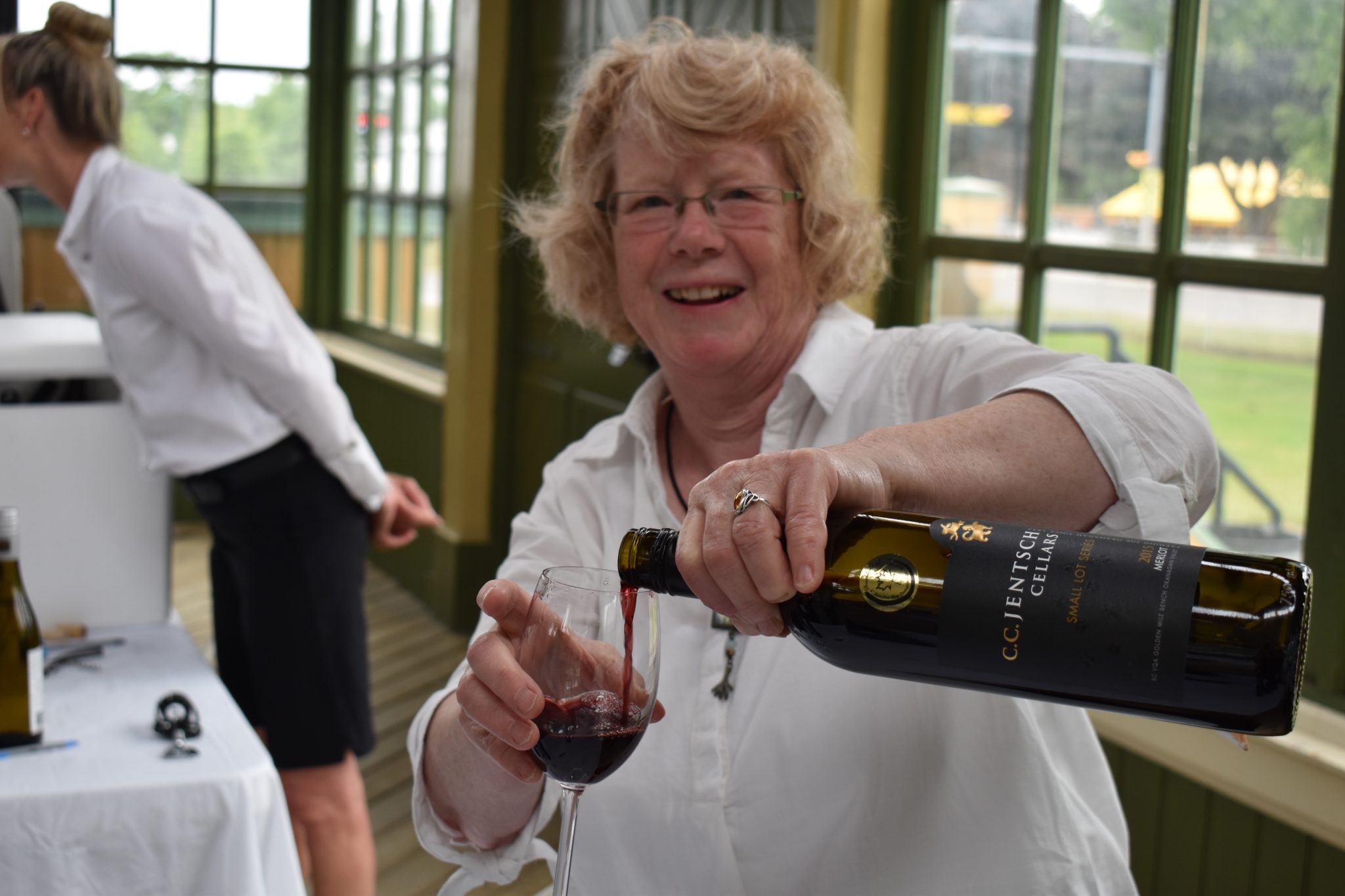 <p>&#8216;POUR&#8217; A GOOD CAUSE- Dianne Kennedy pours a glass of CC Jentsch Cellar&#8217;s 2015 Merlot at Uncork Canada at the Crystal Palace on Saturday. (Jason Parks/Gazette Staff)</p>

