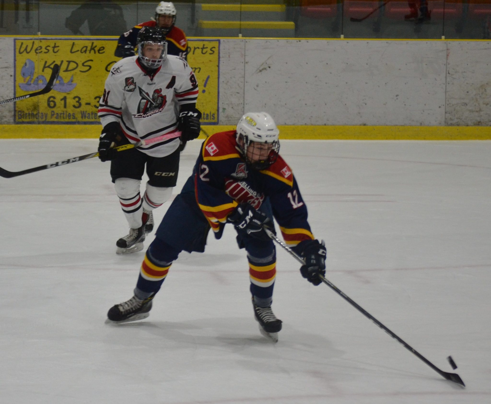 <p>BUSTING THROUGH-  Dan Panetta and the Wellington Dukes had an outstanding 2018 Chowder Cup in Foxboro, MA this weekend. (Jason Parks/Gazette Staff)</p>
