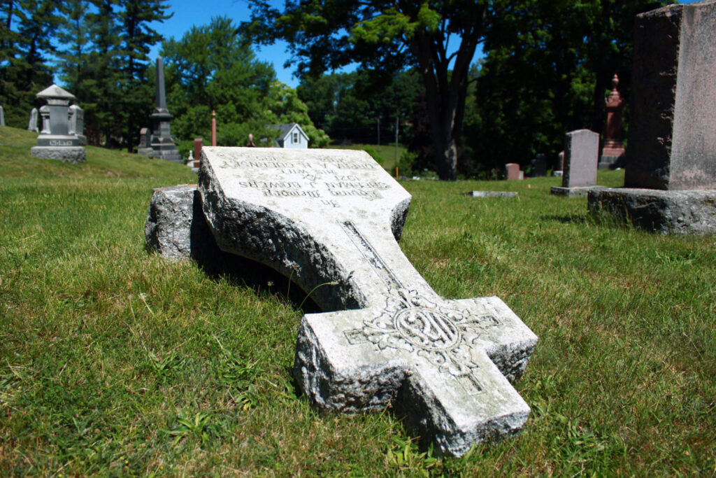 <p>FALLING INTO PLACE- Tours at Glenwood Cemetery this weekend marks the one year anniversary of the devastation from a vandalism spree in 2018. (Chad Ibbotson/Gazette staff)</p>
