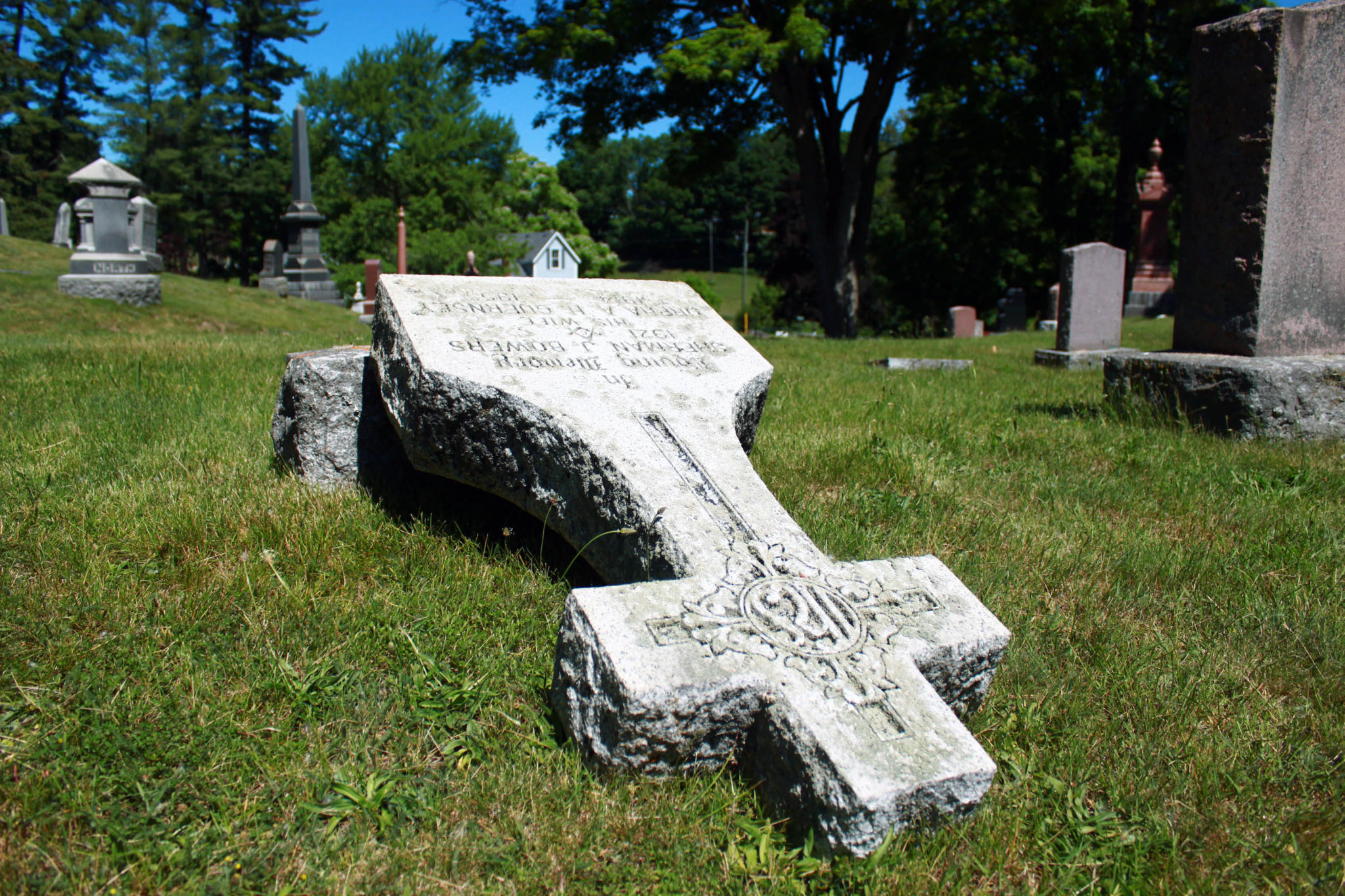 <p>FALLING INTO PLACE- Tours at Glenwood Cemetery this weekend marks the one year anniversary of the devastation from a vandalism spree in 2018. (Chad Ibbotson/Gazette staff)</p>
