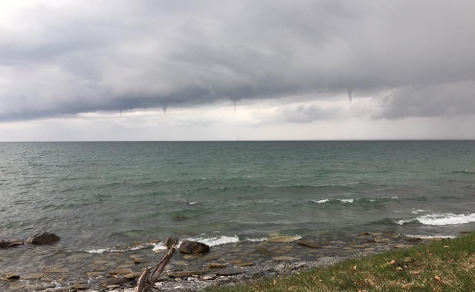 <p>Funnel clouds were evident in the sky over Lake Ontario Tuesday Morning. (Susan Butler-Insley for the Gazette)</p>
