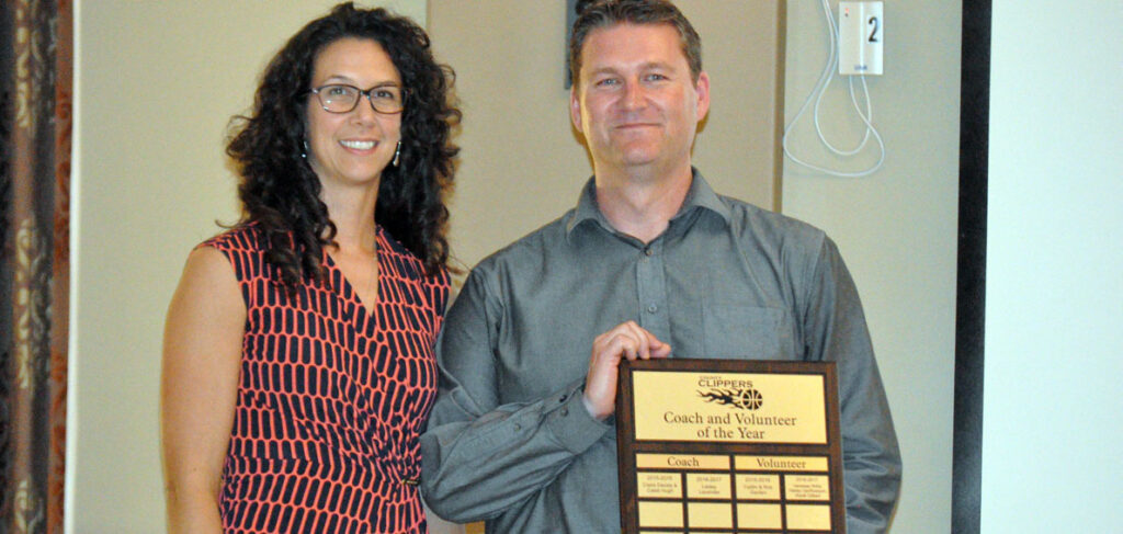 <p>Proven leader – Lesley Lavender, shown here accepting the County Clippers’ coach of the year award last summer from Mike Brady, has been chosen as the new executive director for the Prince Edward County Chamber of Commerce. She starts in January. (Adam Bramburger/Gazette staff)</p>

