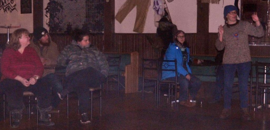 <p>Spiritual sense – Medium Leslie DeRushie talks about her perceptions at Deseronto’s Dockside Tavern Monday evening. (Adam Bramburger/Gazette staff)</p>
