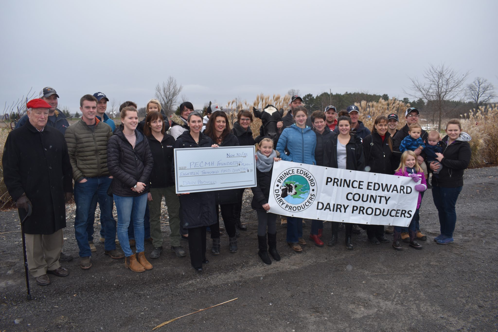 <p>MILKING SUPPORT- Prince Edward County dairy producers and Hospital Foundation members joined together on Friday to announced an $18,000 contribution by a group of local dairy farmers to the Back the Build campaign for the redevelopment of Prince Edward County Memorial Hospital. (Jason Parks/Gazette Staff)</p>
