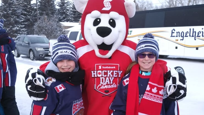 <p>QUITE A DAY- Prince Edward County’s (Left) Taylor Wood and (Right) Brylie Renaud meet a special participant at the 2019 Hockey Day in Canada Celebrations in Swift Current, SK earlier this month. (Submitted Photo)</p>

