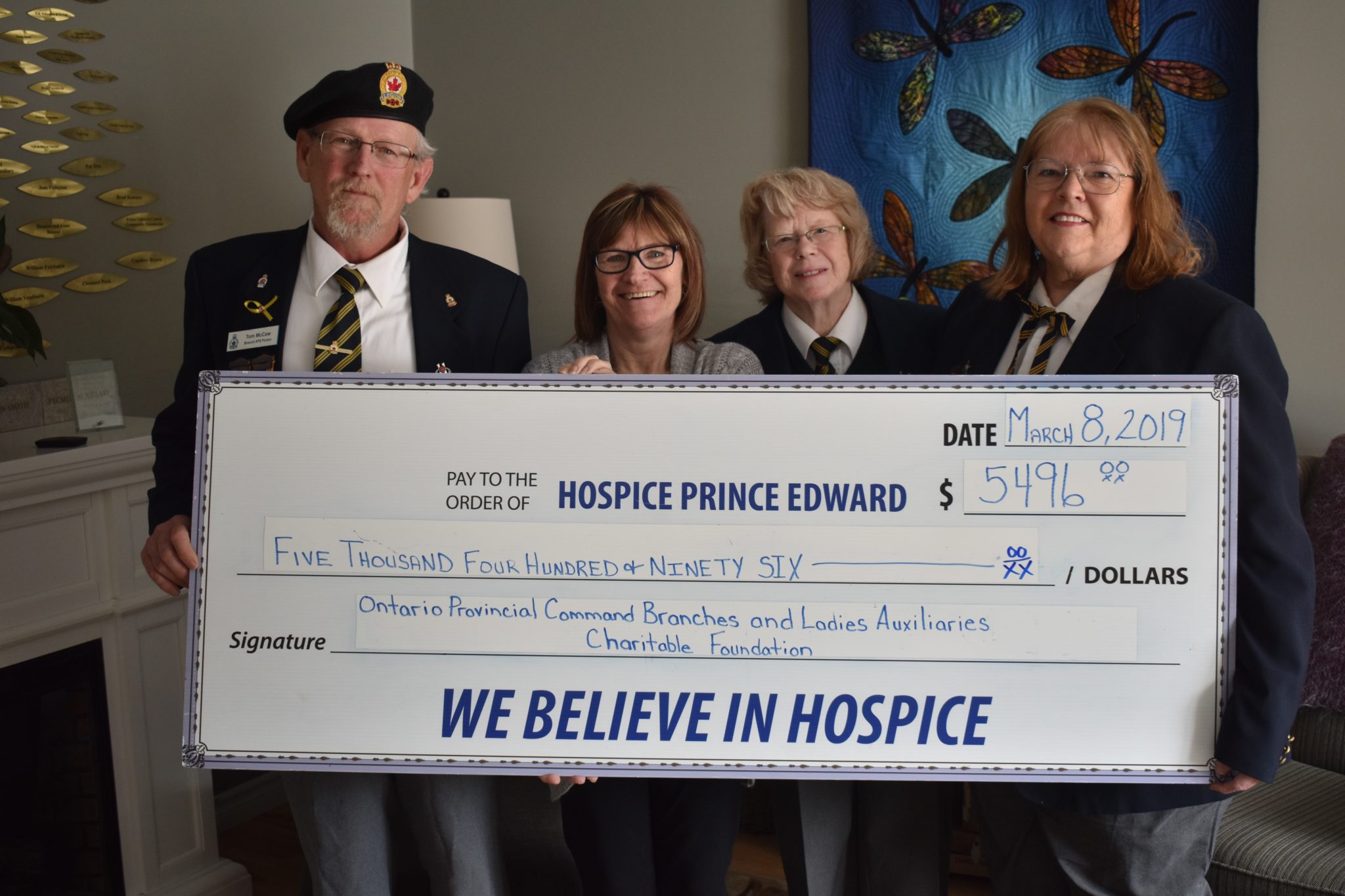 <p>HELPING HOSPICE- A charitable branch of the provincial command of the Royal Canadian Legion has found fit to support the purchase of a bariatric bed by Hospice Prince Edward. Seen here at a cheque presentation on Friday are (From Left) Branch 78 Vice President Tom McCaw, Hospice Prince Edward Residential Manager Deb McDonald, Branch 78 President Dianne Kennedy and Branch 78 Ladies Auxiliary Chair Dianne Denyes Wenn. (Jason Parks/Gazette Staff)</p>
