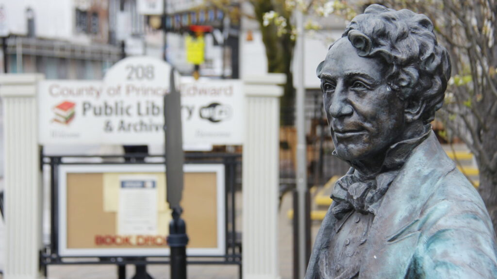 <p>Holding Court. (Desirée Decoste/Gazette Staff)</p>
