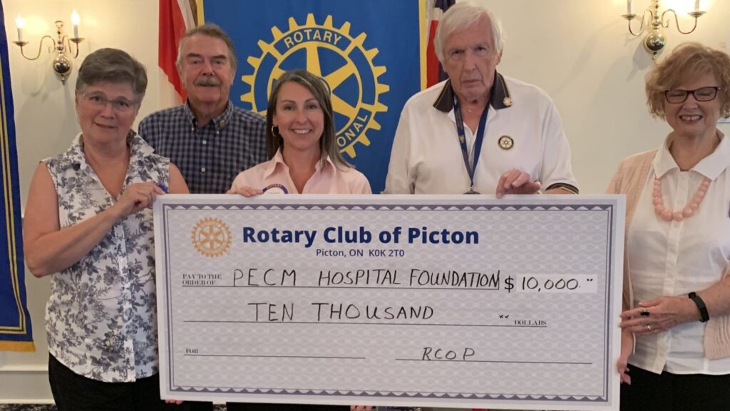 <p>CHEERS- (From Left) Peggy Payne,  Back the Build campaign volunteer and QHC Board Member, Rotary Past President David Burn, Shannon Coull, executive director of PECMHF, Rotarian Bob Bird and Barbara McConnell, Foundation Chair, at Tuesday’s Rotary Club of Picton meeting at Waring Hall. (Submitted Photo)</p>
