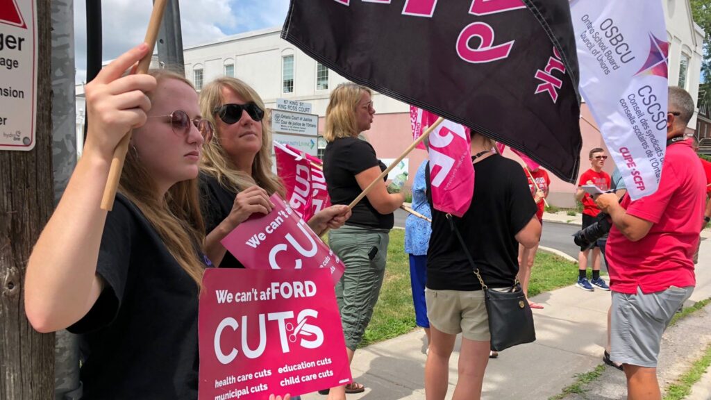<p>UNDER PROTEST- Union members unhappy with the Ministry of Education’s direction under the Conservative government gather outs the Prince Edward Community Living offices on King St. On Thursday. (Jason Parks/Gazette Staff)</p>
