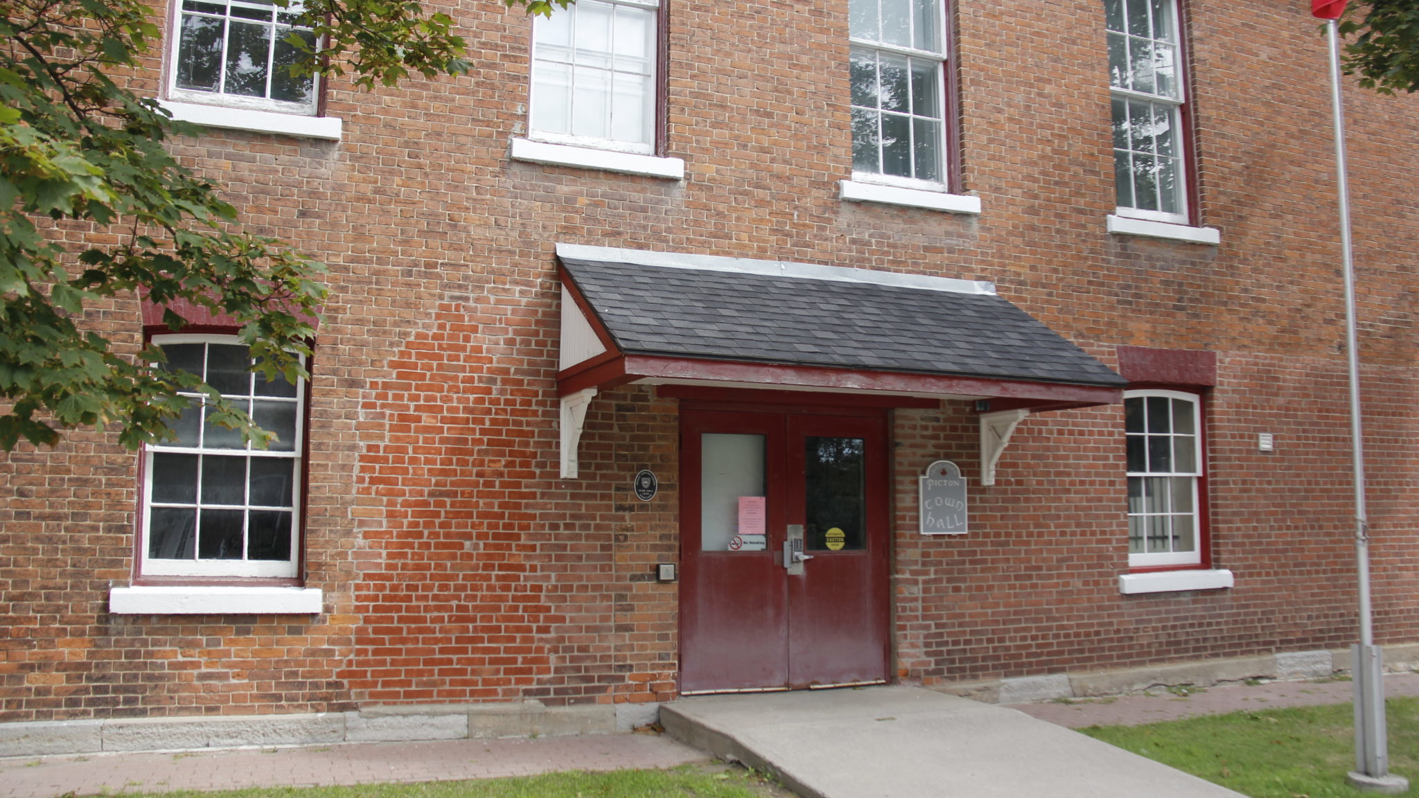 <p>Picton Town Hall is in search of input from user groups at a meeting being held Sept 16th from 6:30-7:30 p.m. (Desirée Decoste/Gazette Staff)</p>
