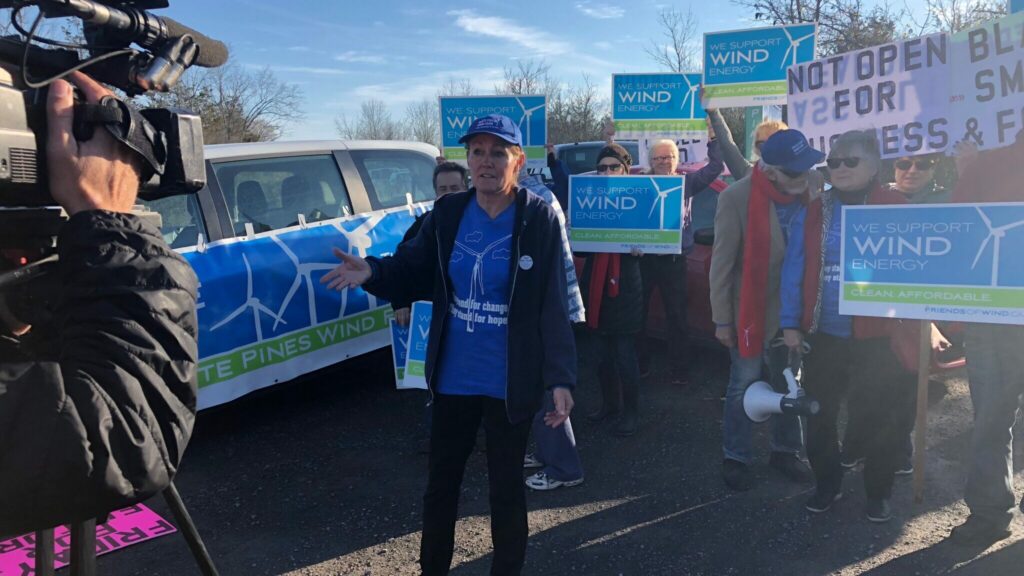 <p>A GREEN GOODBYE- Wind Energy proponent Jen Ackerman speaks to the media at the entrance to a wpd White Pines wind turbine site on Royal Rd. Tuesday. (Jason Parks/Gazette Staff)</p>
