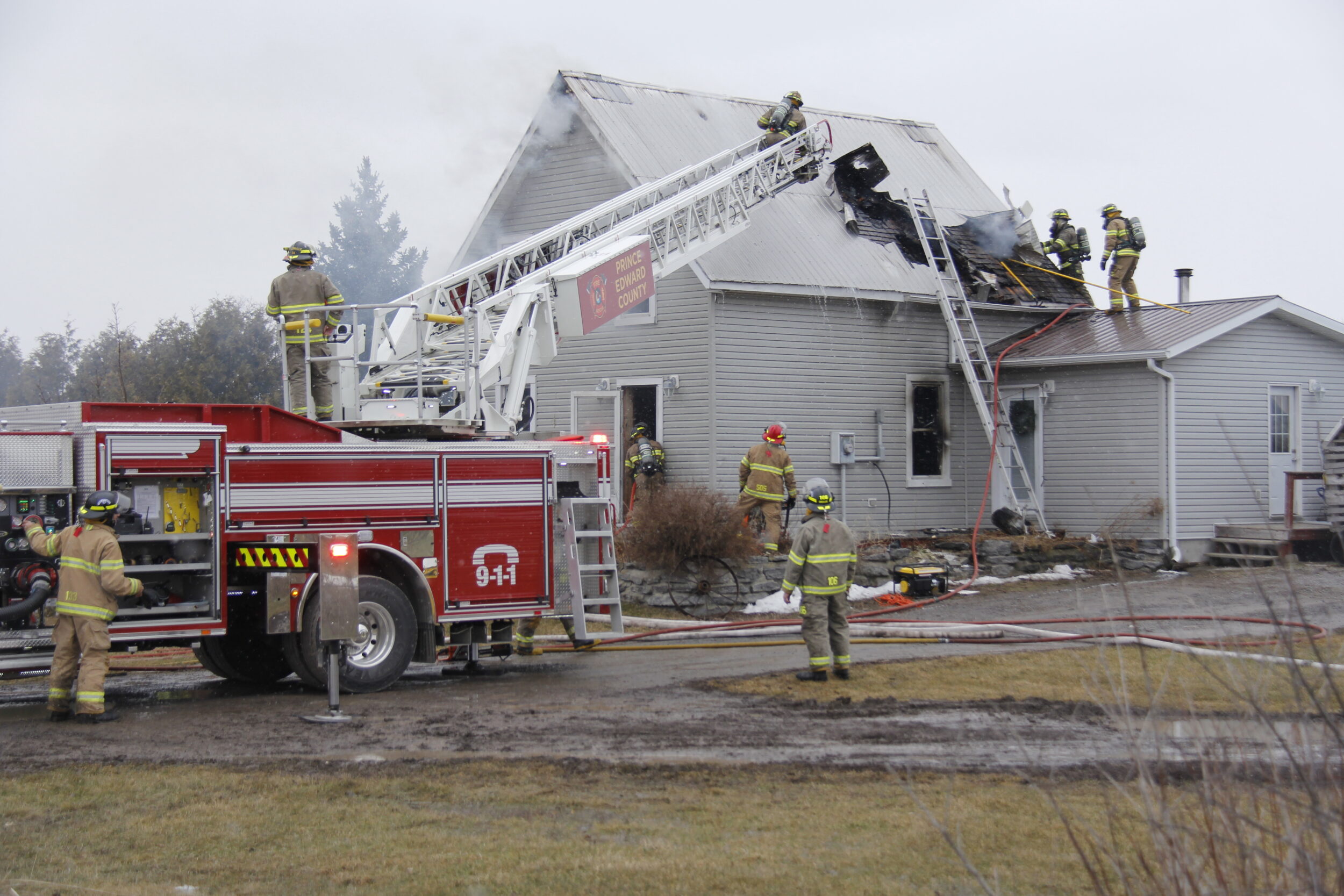<p>SUDDENLY ABLAZE A house fire at 1000 Salem Road on Friday started in the kitchen area and drew upwards of 45 firefighters.  (Desirée Decoste/Gazette Staff)</p>
