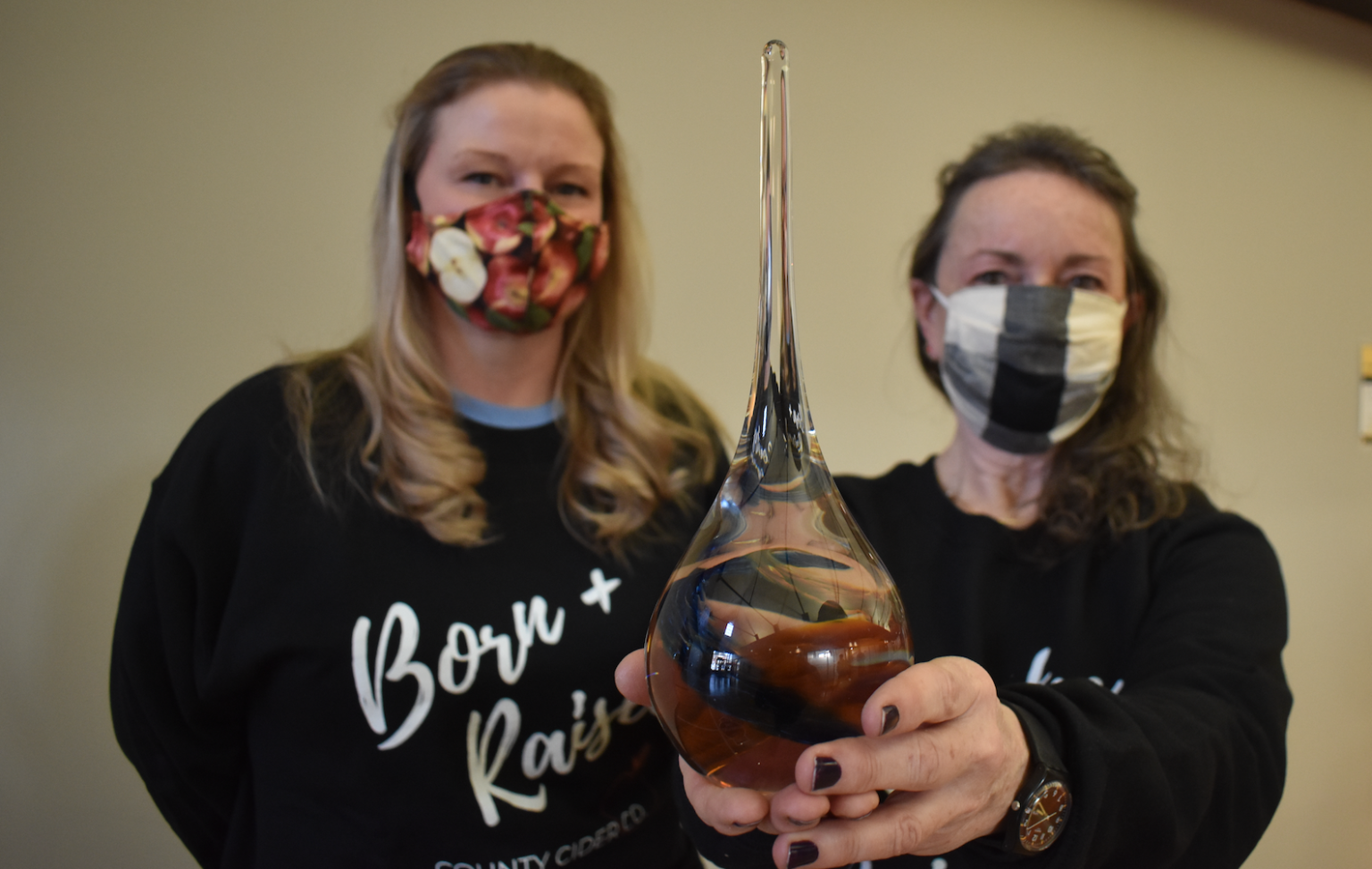 <p>RECOGNIZED- Danielle Davidson and Jennifer Dean of County Cider Company were at the Prince Edward County Chamber of Commerce Monday to pick up the 2020 Business Excellence Award sponsored by the Picton Gazette. (Jason Parks/Gazette Staff)</p>
