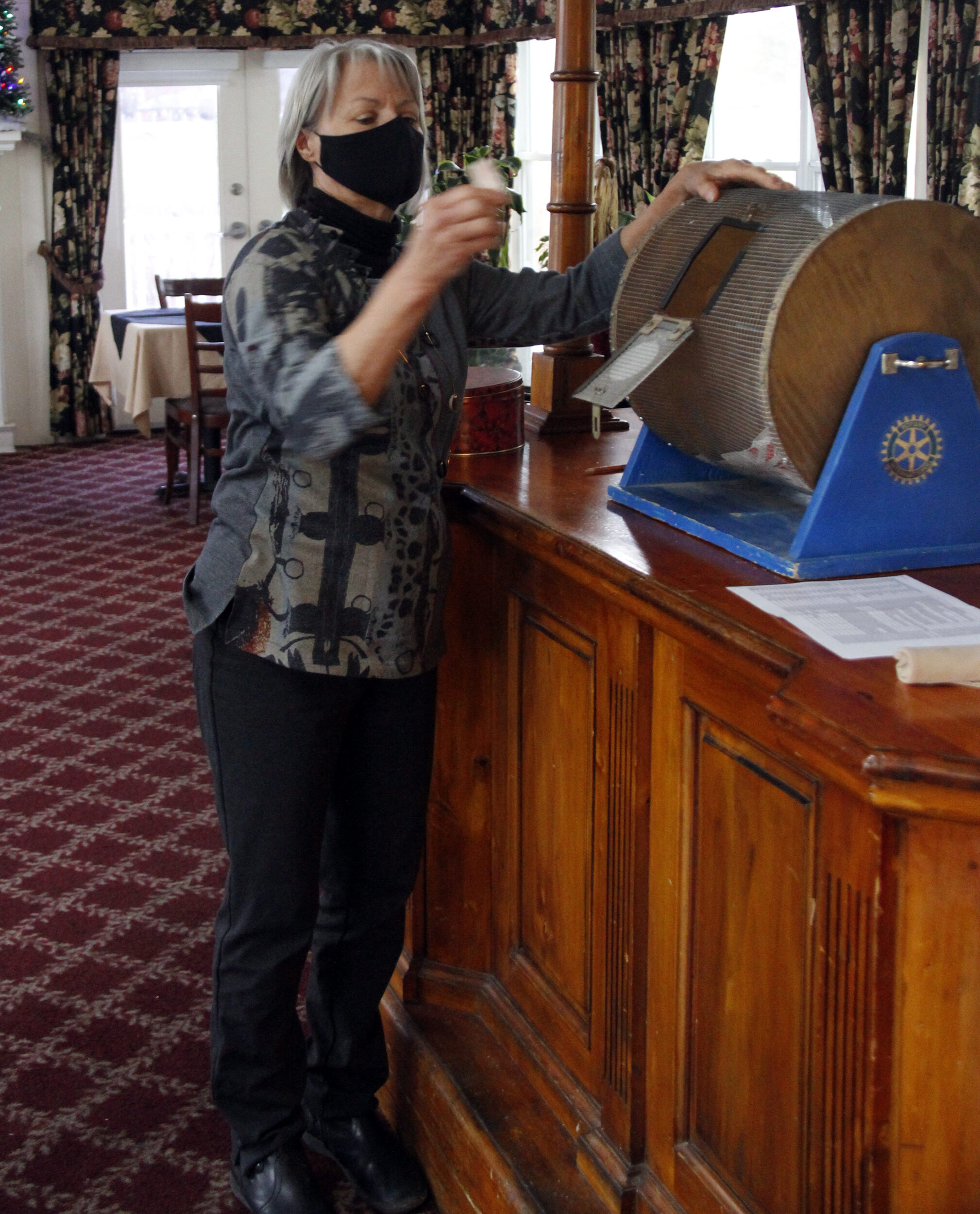 <p>Bev Carnahan was named at a Paul Harris Fellow by the Rotary Club of Picton last week. (Desirée Decoste/Gazette staff)</p>
