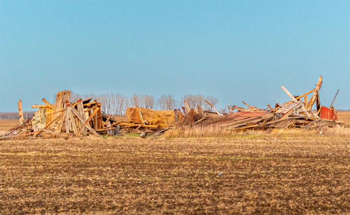 <p>DOWN IT GOES<br />
A vacant barn on County Road 4 between Tubbs and Jones Roads didn’t survive Saturday night’s big blow.  (Dave Tugwood for the Gazette)</p>
