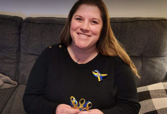 <p>Prince Edward County’s Stephanie Waddingham has chose to create blue and yellow ribbons adorned with a golden sunflower in support of the Red Cross’s humanitarian efforts in Ukraine. The ribbons can be ordered via facebook.  (Submitted Photo)</p>
