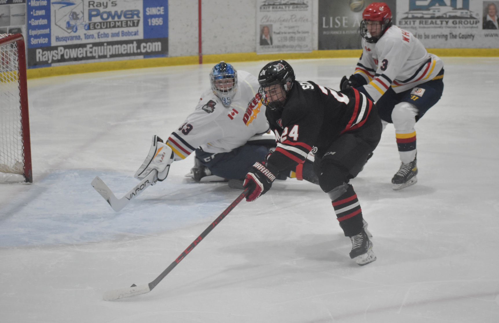 <p>Despite having an open path to the Wellington net, Ryan Schaap was foiled on this scoring attempt Friday night as the visiting Mississauga Chargers fell to the Matt Dunsmoor, Liam Whitaker and the Dukes 8-1. (Jason Parks/Gazette Staff)</p>
