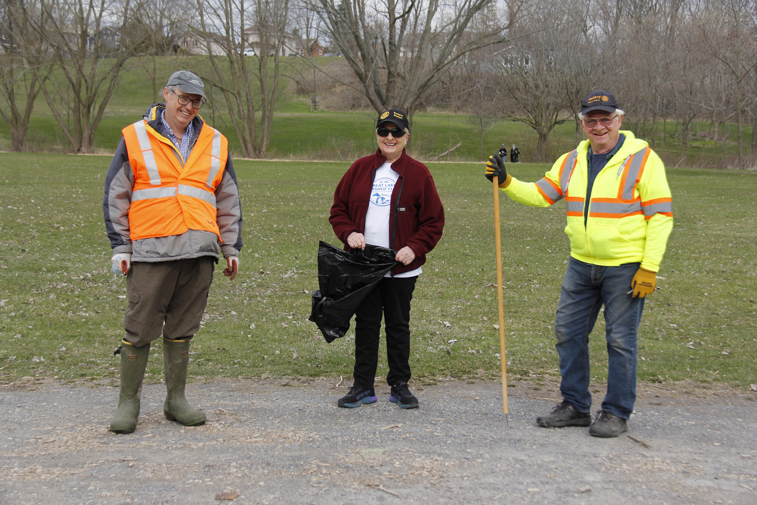 <p>TRASH BASH Members of the Rotary Club of Picton (left) President Dan Wight, President Elect Barbara Proctor and (right) Treasurer Maurice Carlier were amoung 10 Rotary members who took part in the annual Rotary International Service Project, the Great Lakes Watershed Cleanup initiative at Delhi Park in Picton last weekend. (Desirée Decoste/Gazette staff)</p>
