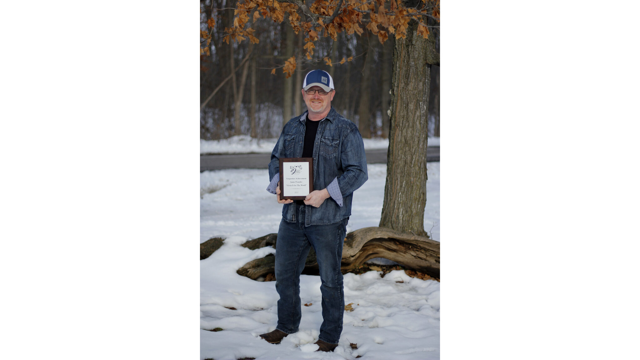 <p>PEC local Jamie Pounder received a Songwriters Achievement award at the Josie Music Awards in Nashville, Tennessee in late October. (Desirée Decoste/Gazette staff)</p>
