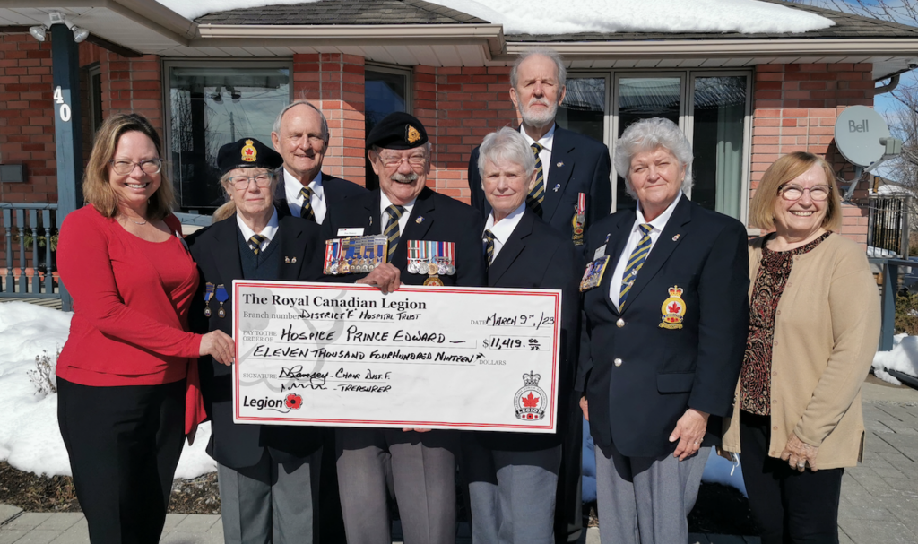 <p>(From Left) Hospice’s Sandra Barnes, Legion members Diane Kennedy, Buck Buchanan, Don Ramsey, Lynn Deering, Larry Lamble, Judy Hessman and Hospice’s Annette Gaskin at last week’s cheque presentation. The Royal Canadian Legion’s District F Hospital Trust is providing $11,419 for the purchase of three new mattresses for the residential hospice in Picton. (Jason Parks/GazetteStaff) </p>
