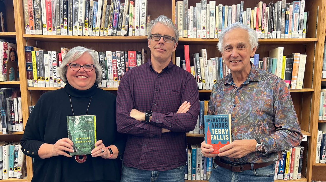 <p>(CENTRE) County Reads Moderator Ken Murray already looks like he has his hands full with 2023 participants MaryAnn Farrell and Andrew Janikowski. The local response to the CBC’s Canada Reads program will be held April 20. (Submitted Photo)</p>
