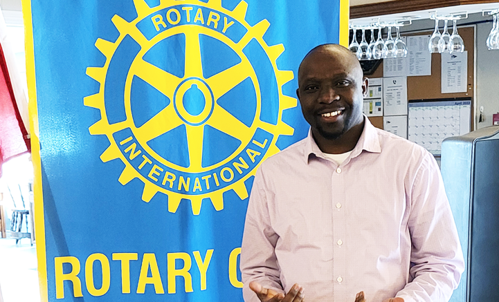 <p>Jean-Claude Mbazumutima of African Hope Services offered local Rotarians a look at efforts to bring a clean water project to a 1,600 student school in Burundi. (Desirée Decoste/Gazette staff)</p>
