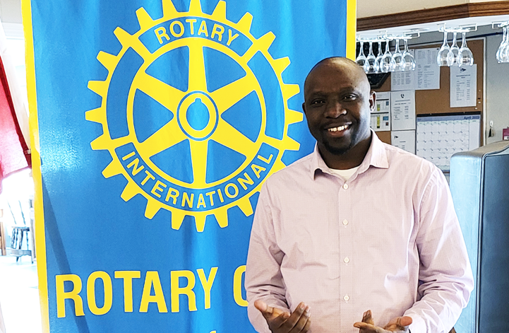 <p>Jean-Claude Mbazumutima of African Hope Services offered local Rotarians a look at efforts to bring a clean water project to a 1,600 student school in Burundi. (Desirée Decoste/Gazette staff)</p>
