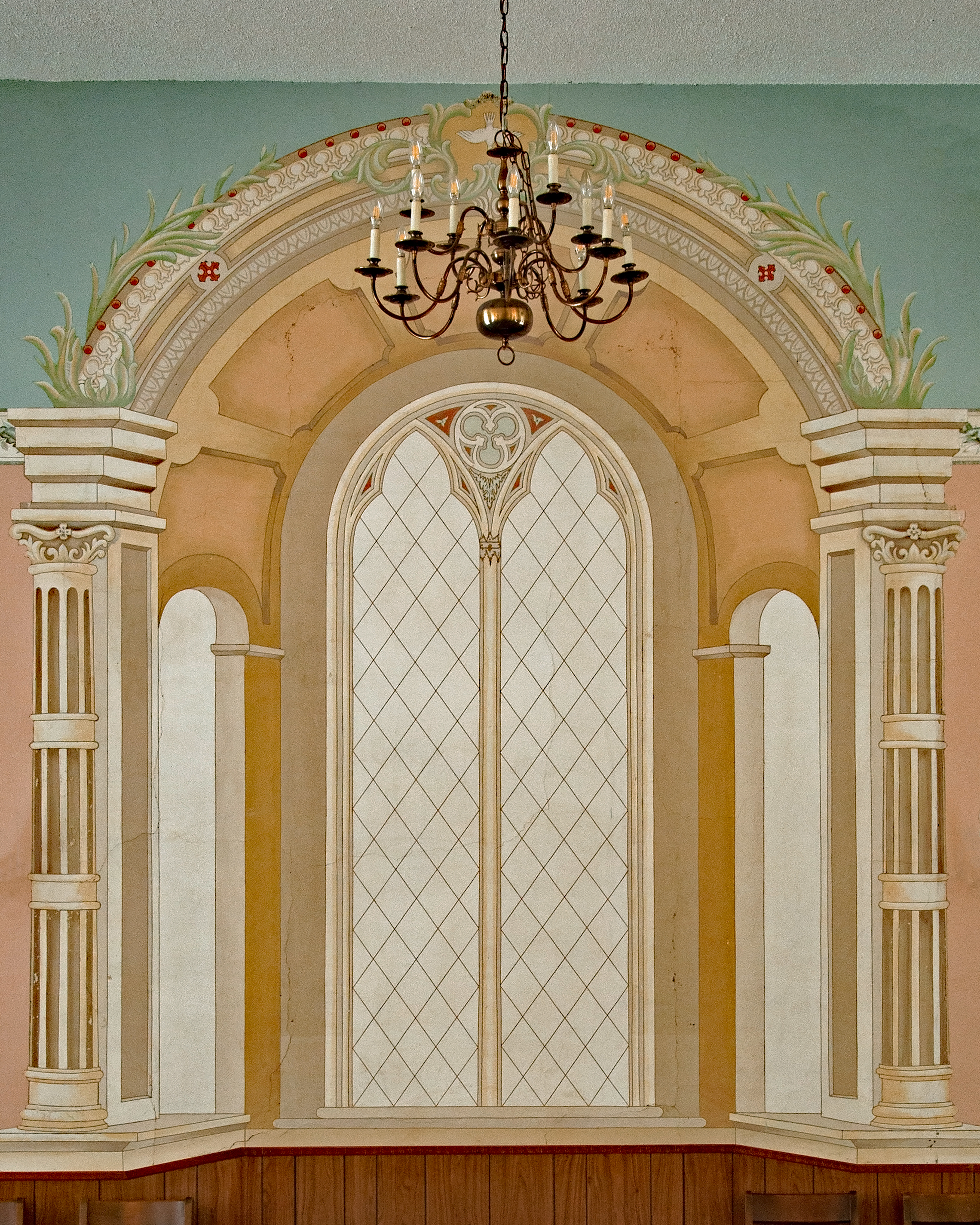<p>Ira Barton, Fresco at Friendship United Church in Demorestville (1874). (Photo: Michael Macleod)</p>
