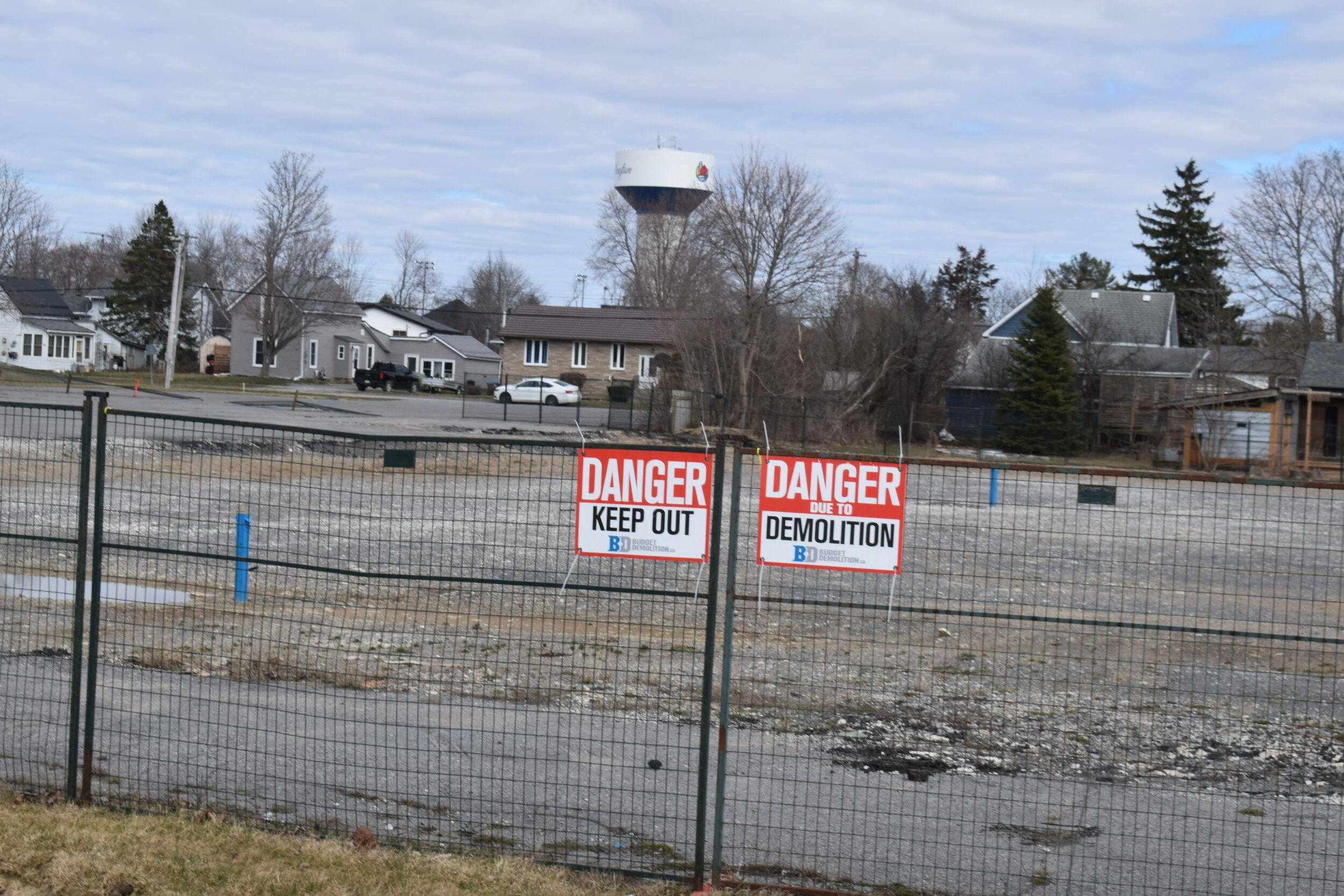 <p>The Niles Street property in Wellington. (Jason Parks/Gazette staff)</p>
