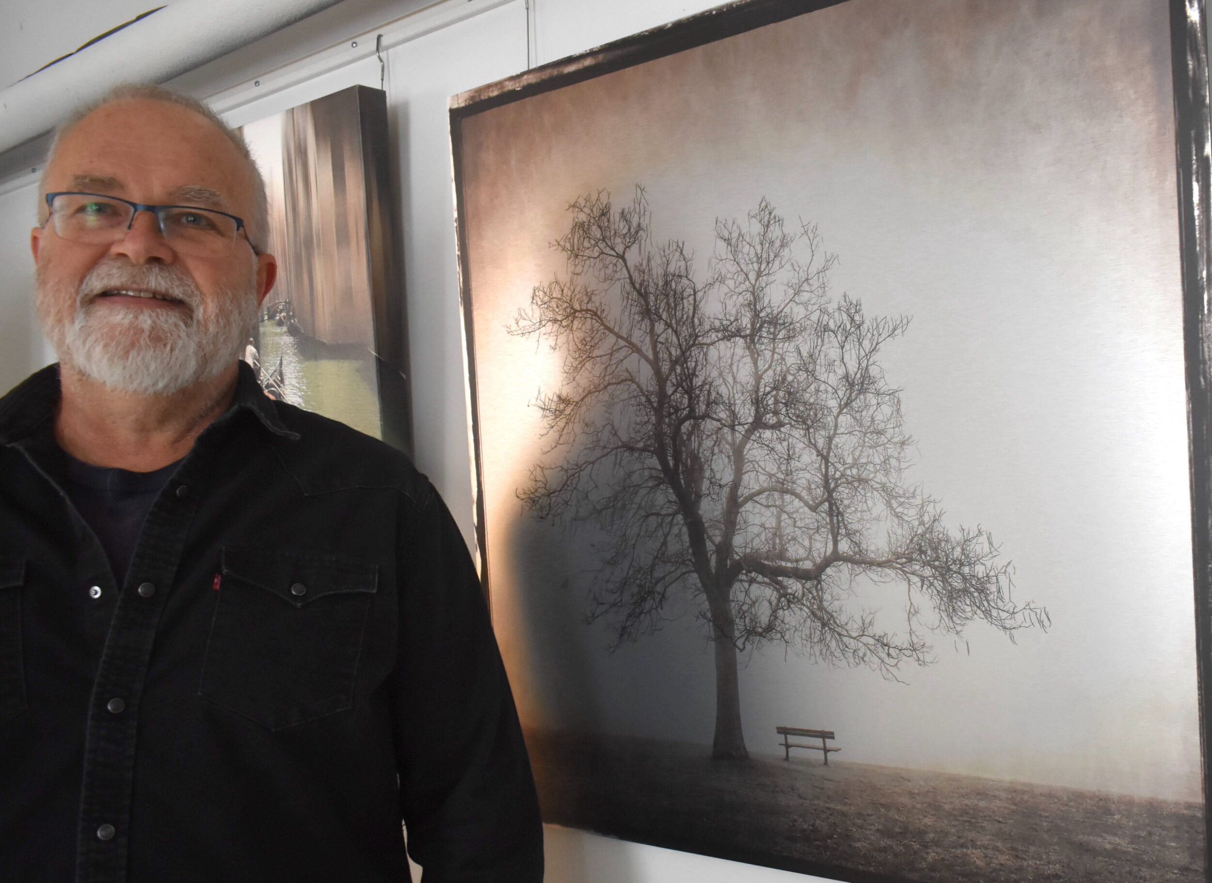 <p>Ron Erwin with “Alone in the fog”. (Jason Parks/Gazette Staff)</p>
