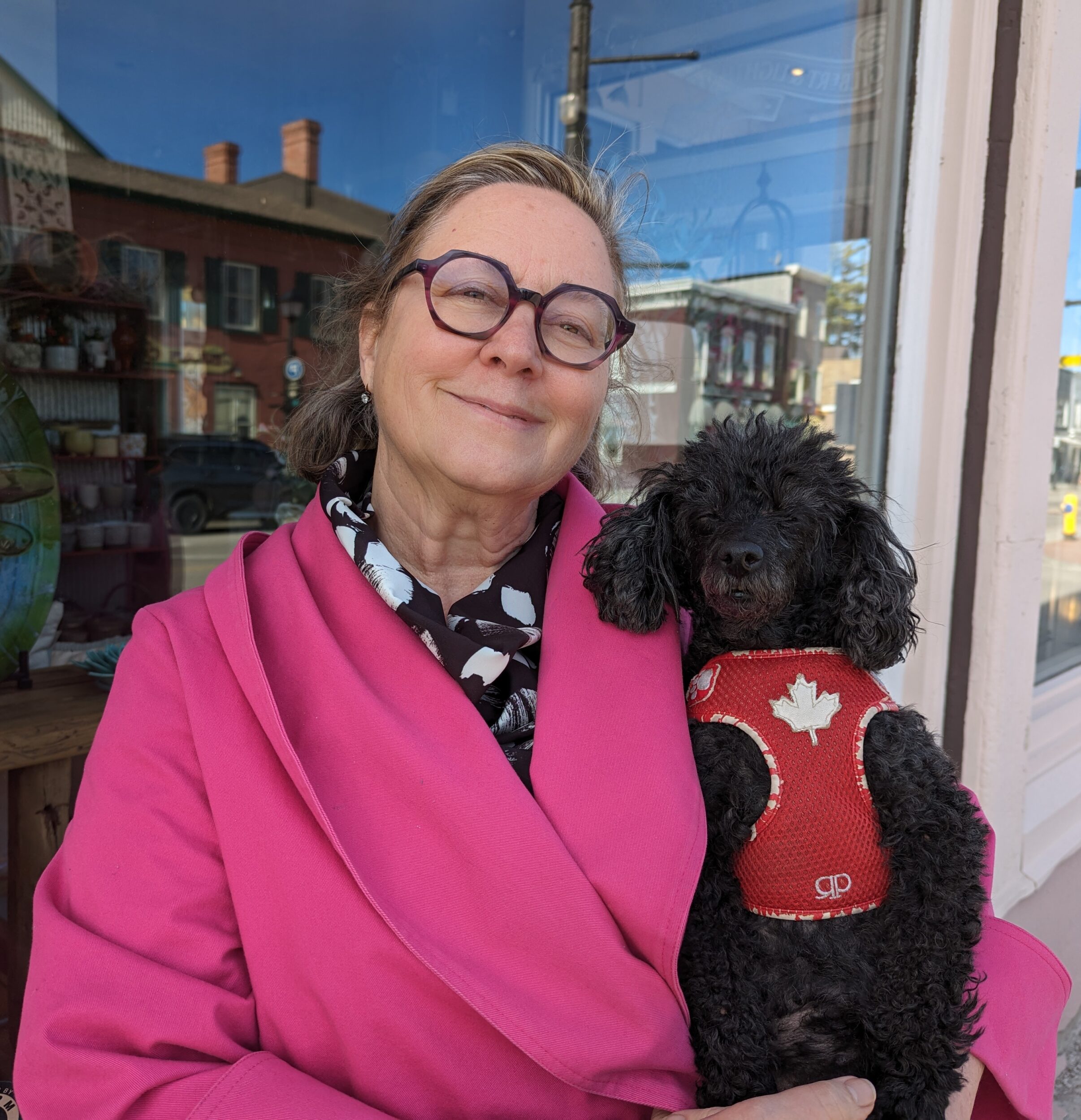 <p>Alexandra Bake and Chico outside Gilbert and Lighthall [Chris Fanning / Gazette]</p>
