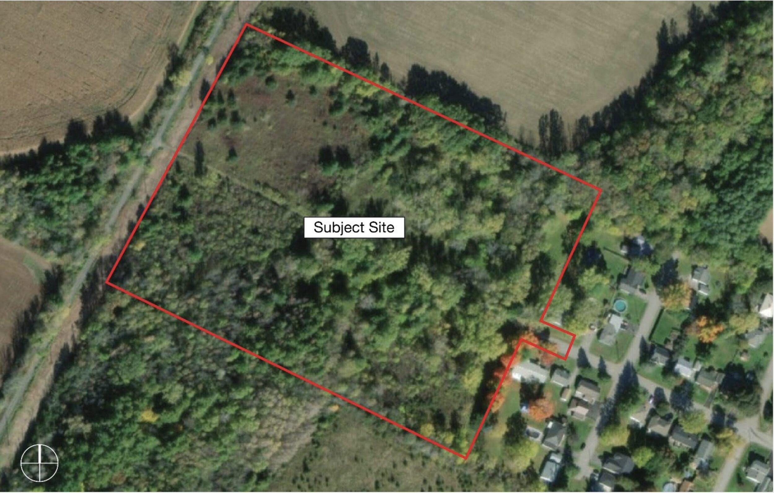 <p>Site Context – Aerial (Source: County of Prince Edward Maps)</p>
