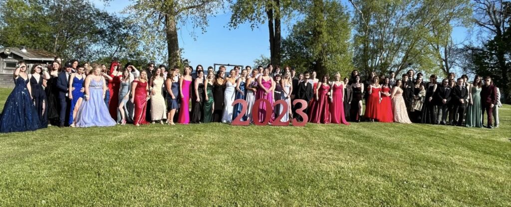 <p>PECI Graduates at the 2023 Prom. (Supplied Photo)</p>
