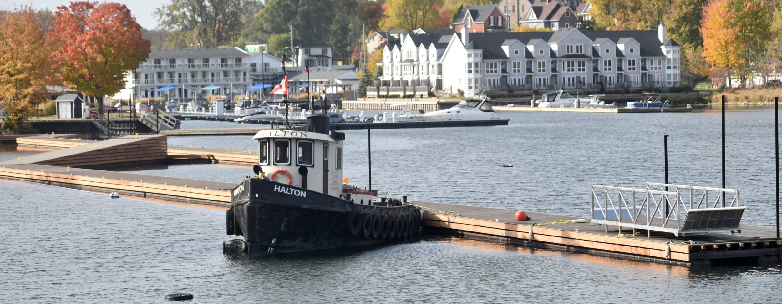 <p>Picton Harbour Boardwalk installed (Photo: Jason Parks)</p>
