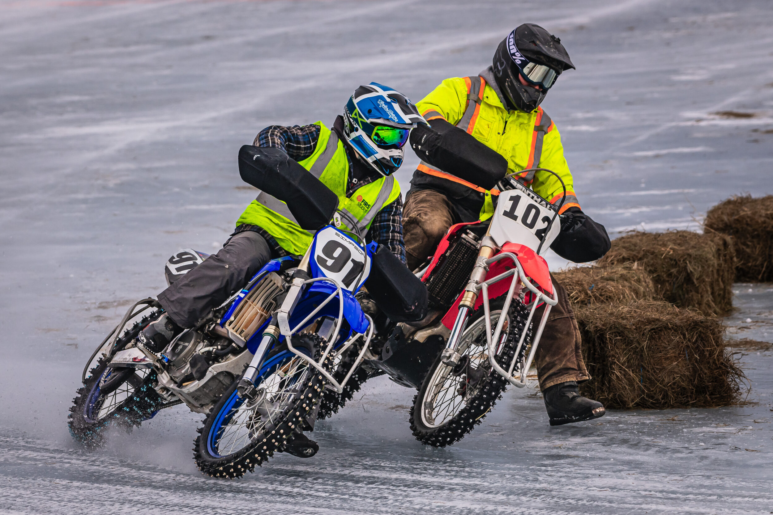<p>(From Left) Bowmanville’s Matt Simpson challenges Ric Jones of Demorestville at Winter Freeze 2025. (Dave Tugwood Photography)</p>
