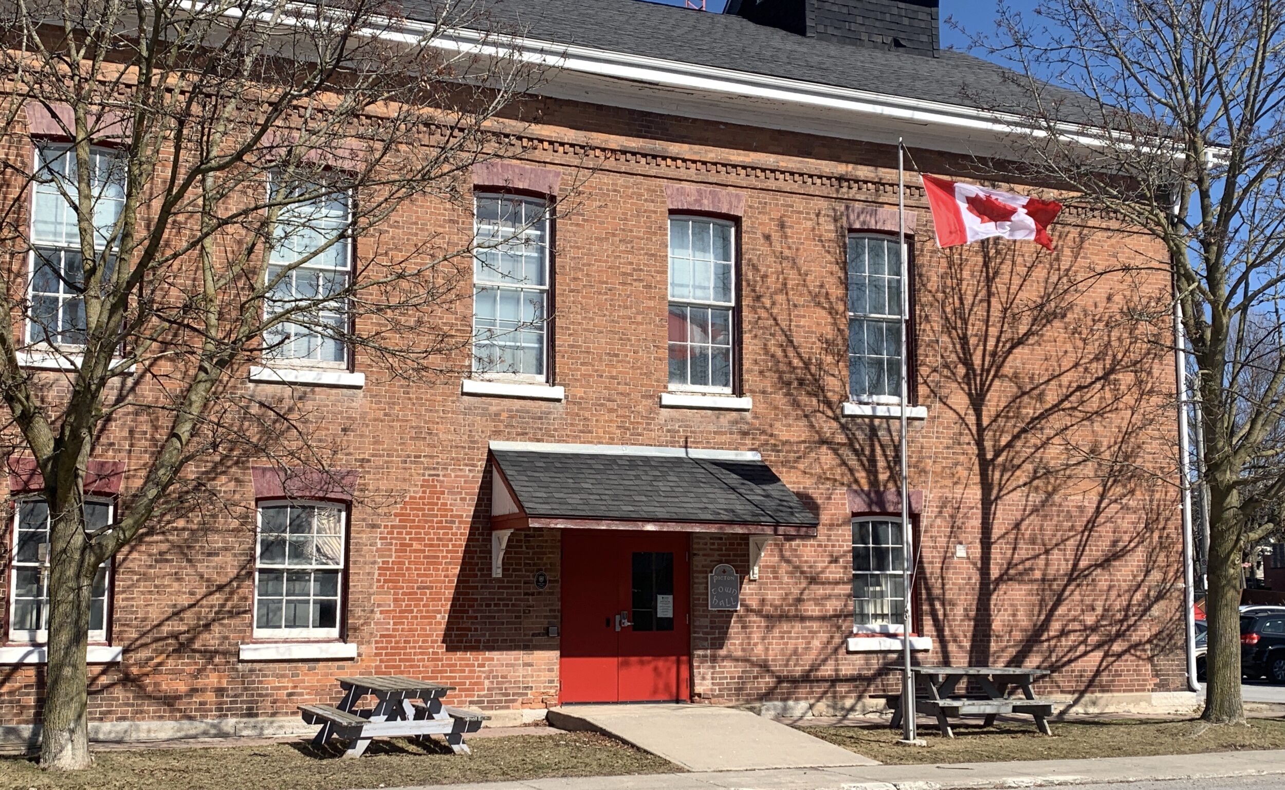 <p>Picton Town Hall (Jason Parks/Gazette Staff)</p>
