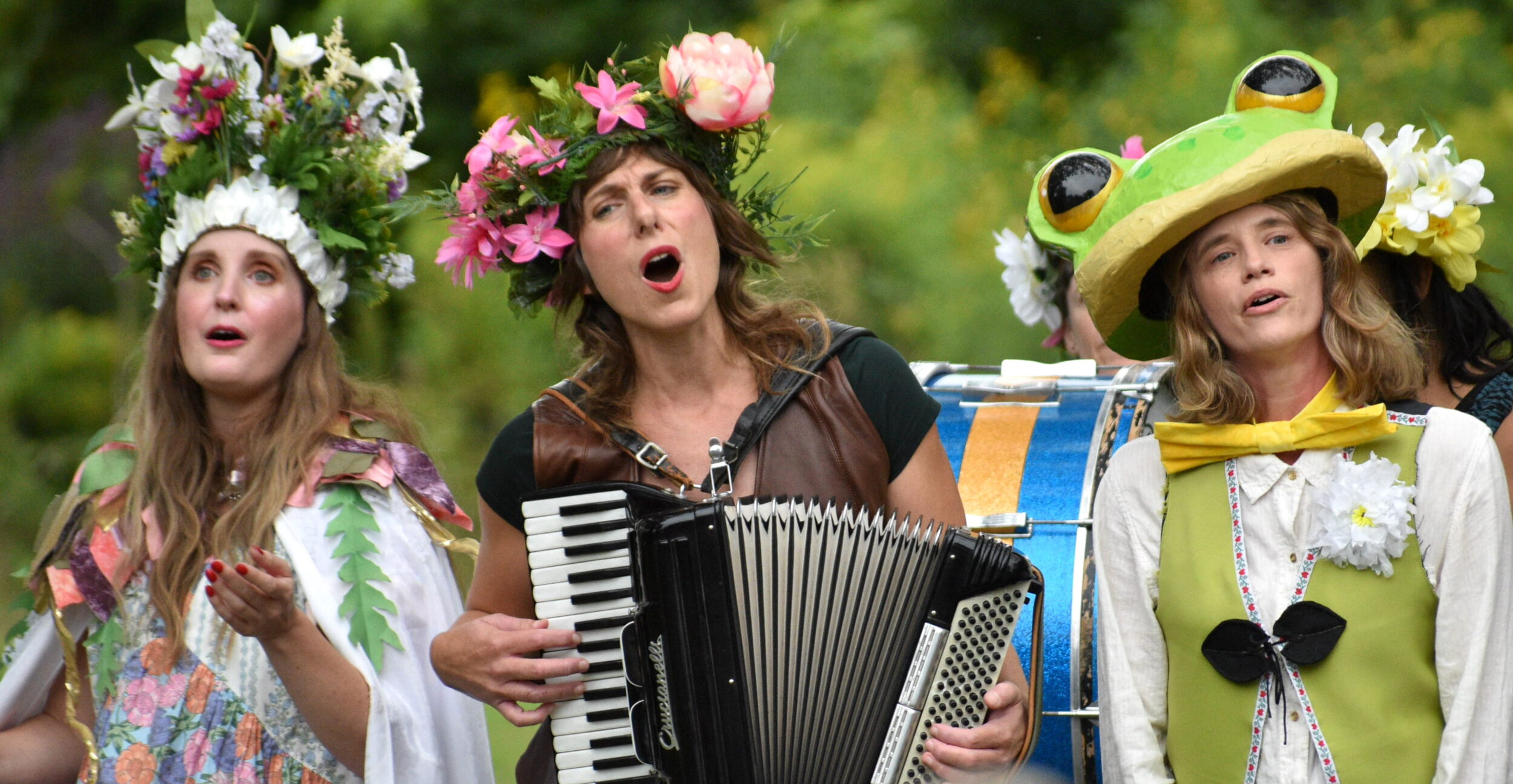 <p>Upwards of 200 people attended the Department of Illumination’s Delhi Pageant Saturday evening.<br />
Through interpretative dance, original music, art, and spoken word, a cast of 40 presented the story of the<br />
park. (Jason Parks/Gazette Staff)</p>
