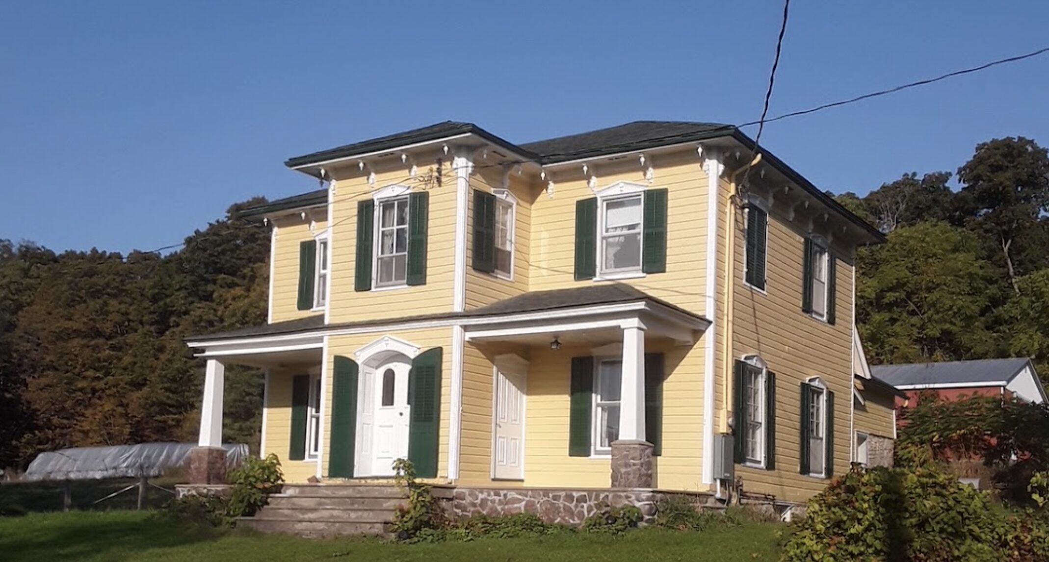 <p>The Kerr/Vandusen/McGrath house on Morrison Point Road dates to 1832.</p>
