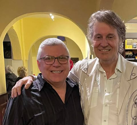 <p>Mike Trites and Jim Cuddy (Photo supplied)</p>
