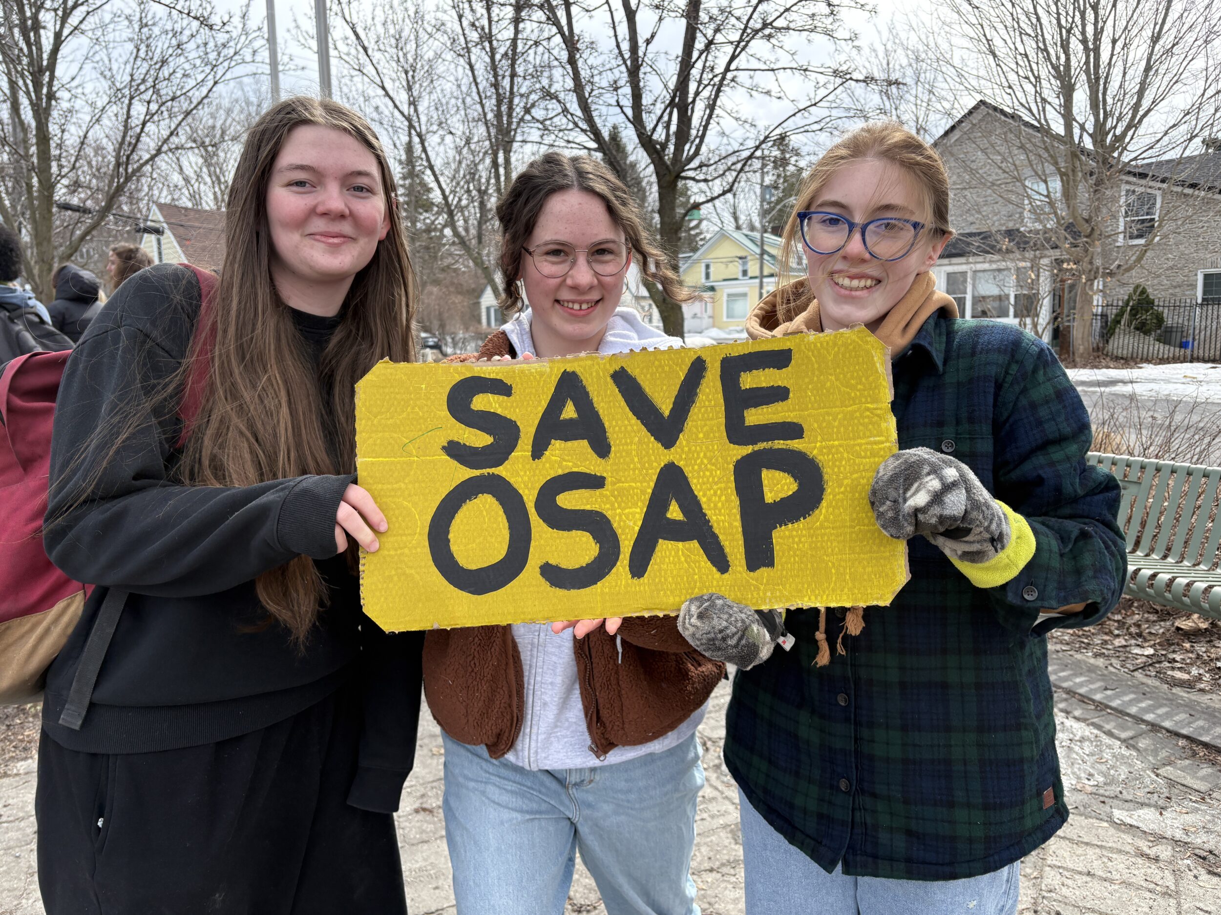 <p>Suri kelloway, Norah Venslovaitis and Savannah Stevenson were at the Cenotaph last Thursday along with 50 of their friends to protest Premier Doug Ford’s cuts to the provincial portion of the Ontario Student Assistance Program. Most of what used to be grants will now be loans that must be<br />
repaid.<br />
Karen Valihora/Gazette Staff)</p>
