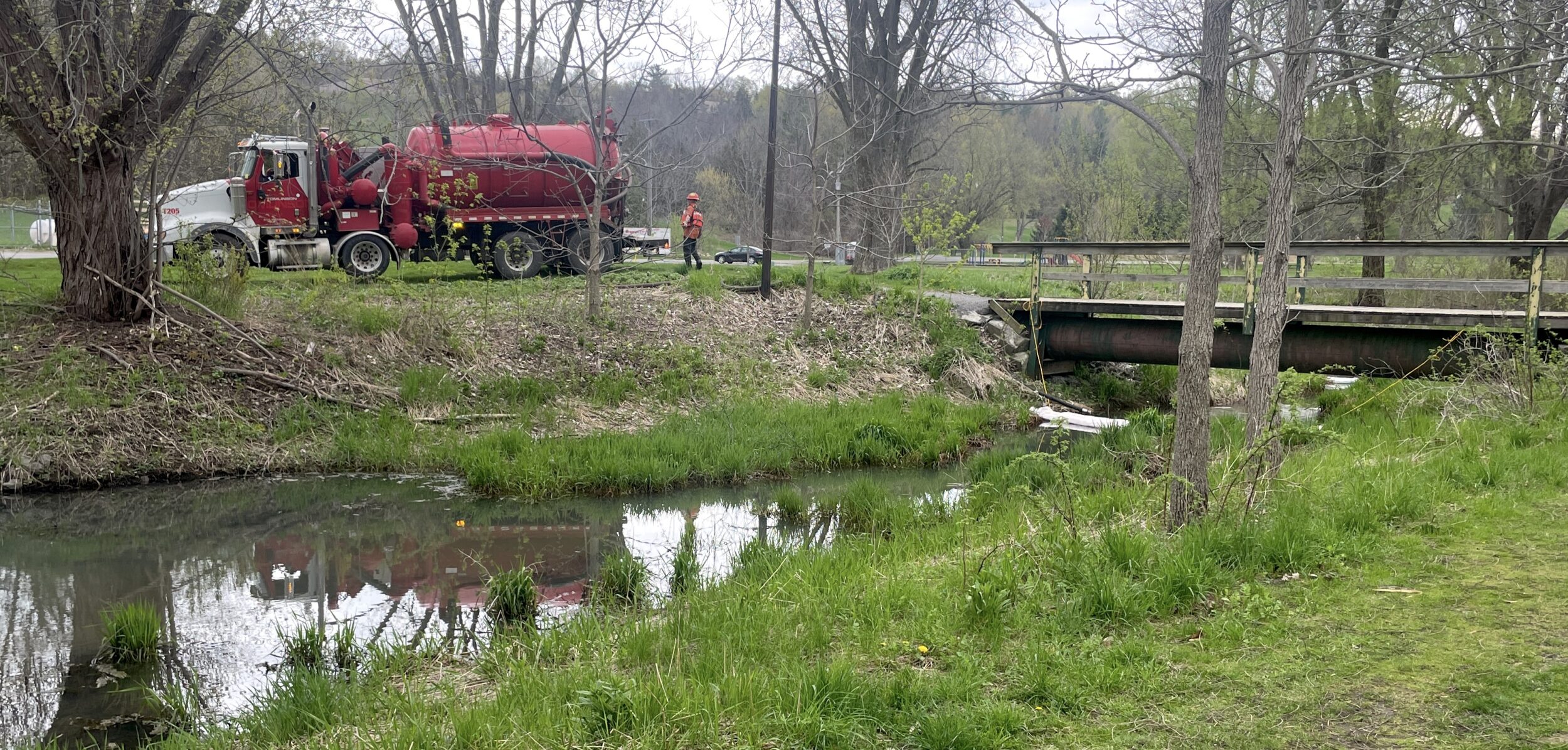 <p>A Tomlinson Group vacuum truck was deployed to Delhi Park on the afternoon of May 5 to siphon free phase petroleum that had entered Marsh Creek by way of Picton’s storm sewer system. (Jason Parks/Gazette Staff)</p>
