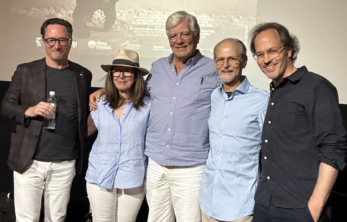 <p>Scott Montgomery, Michèle Hozer, Peter Raymont, Eddie Kramer and Johannes Debus<br />
discuss Glenn Gould onstage at The Regent. (Chris Fanning/Gazette Staff) </p>
